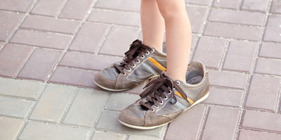 子供の頃に大きめの靴を履いた